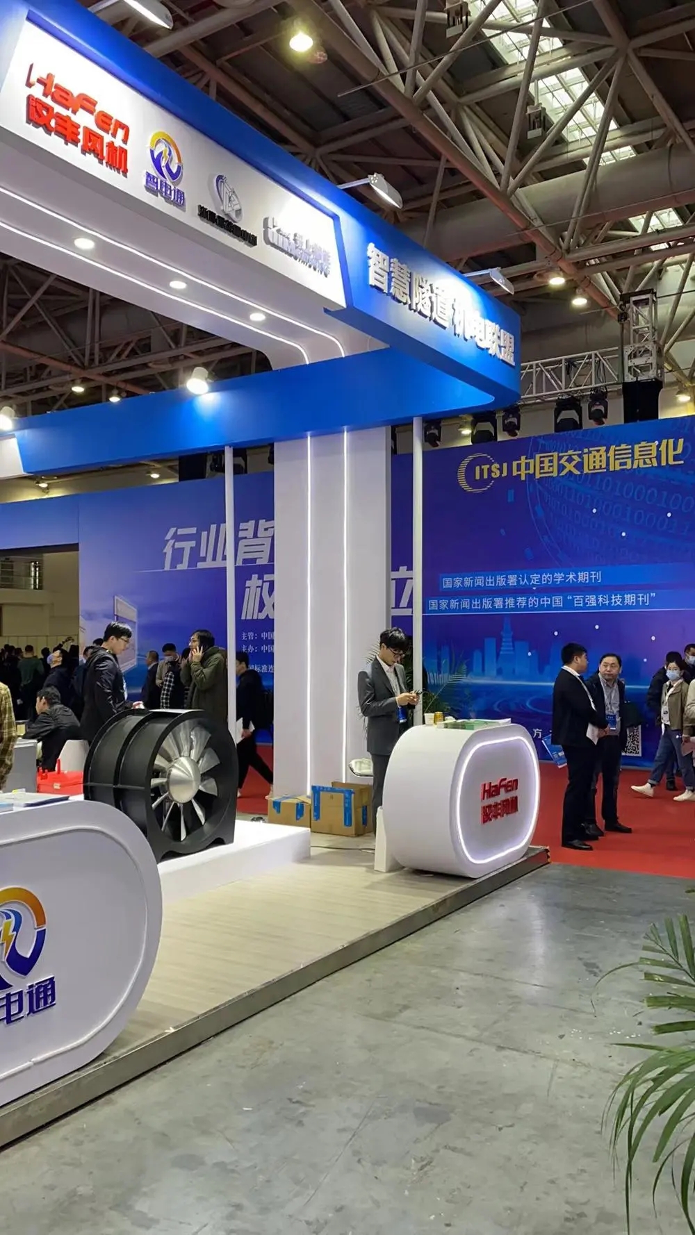 欧美乱妇日本无乱码特黄大片