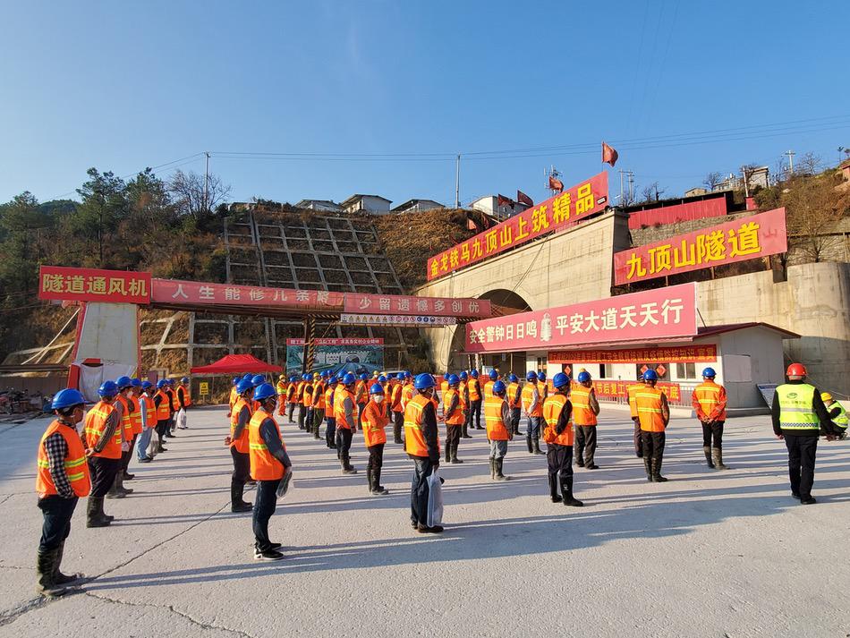 欧美乱妇日本无乱码特黄大片