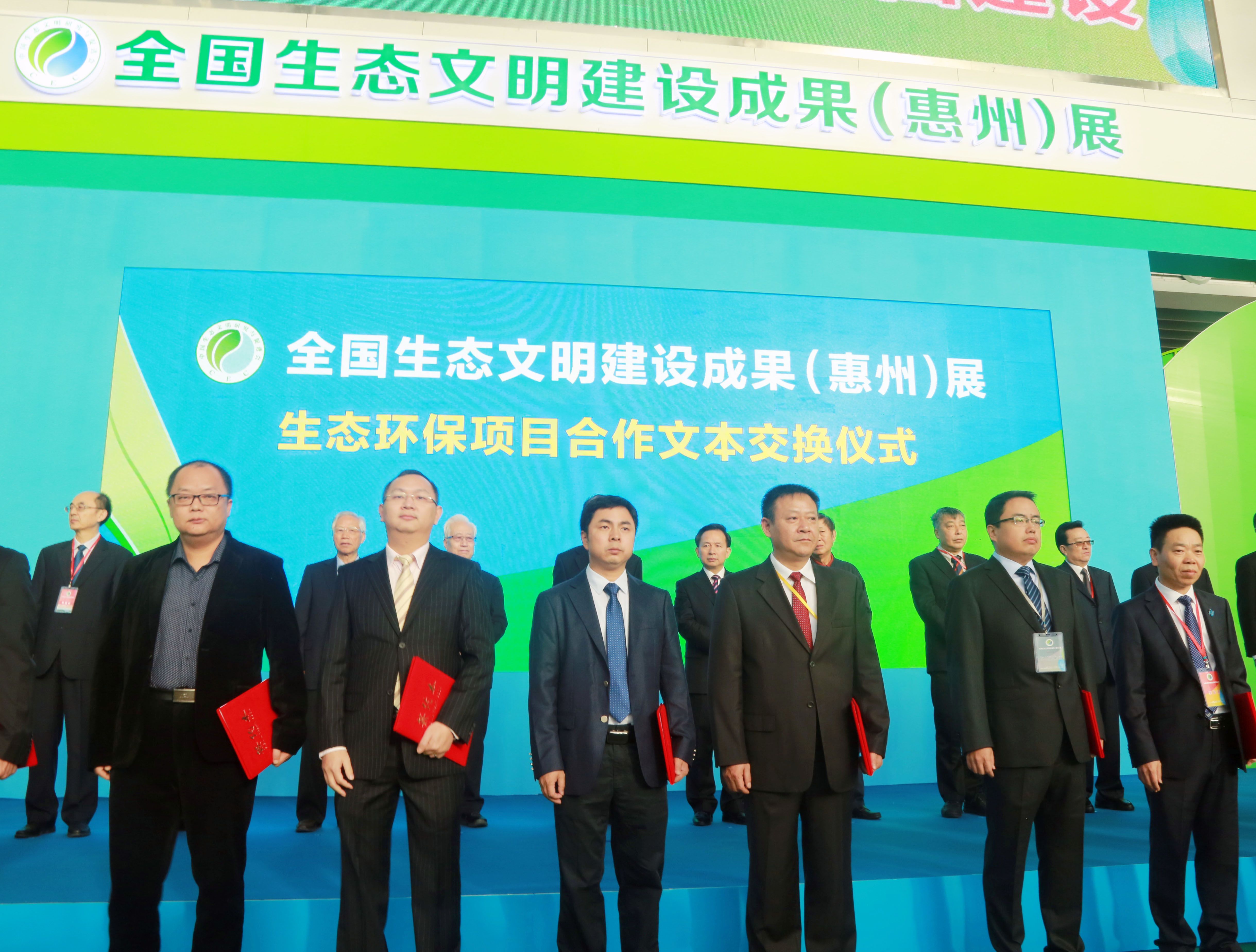 欧美乱妇日本无乱码特黄大片