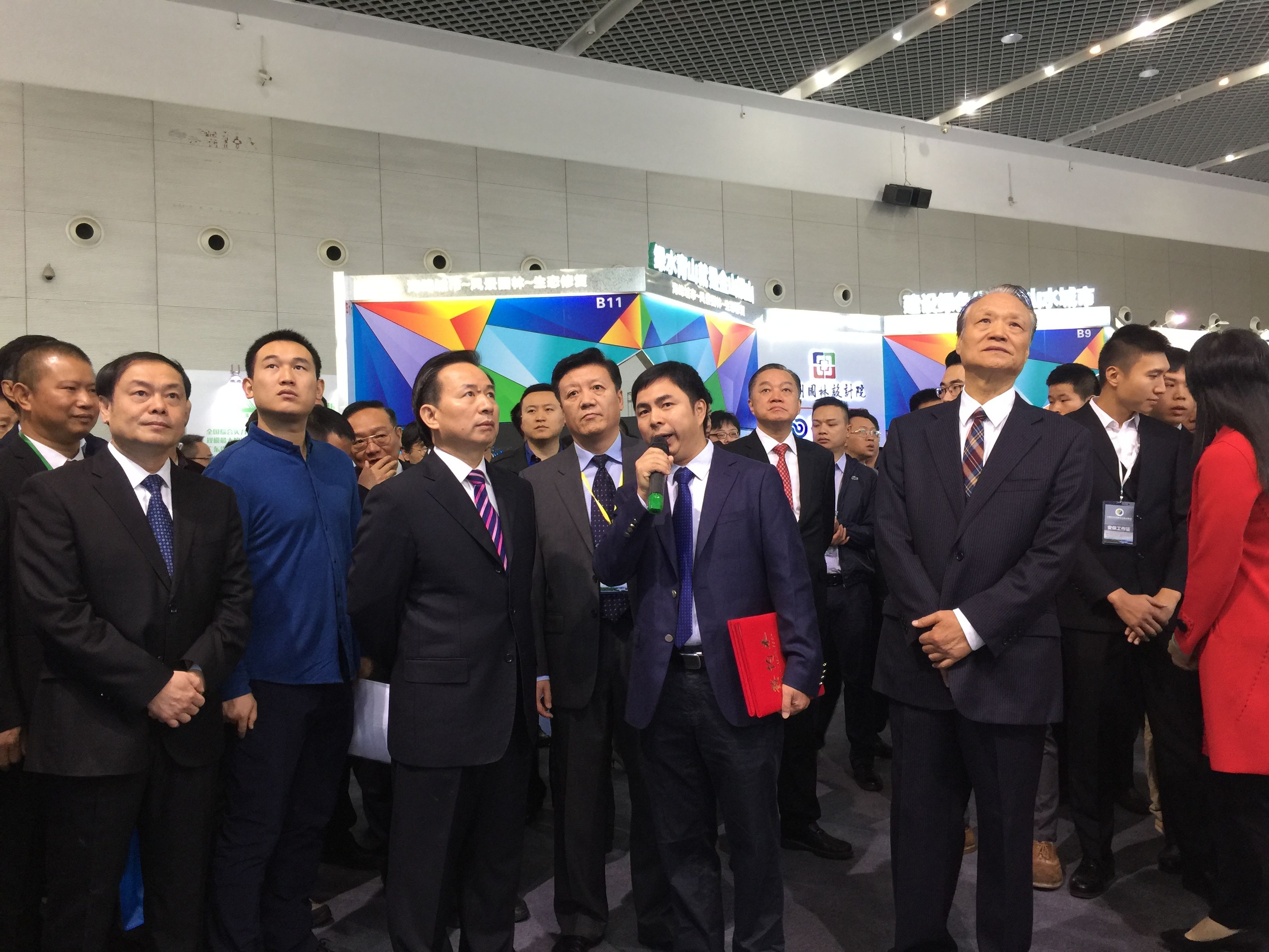 欧美乱妇日本无乱码特黄大片