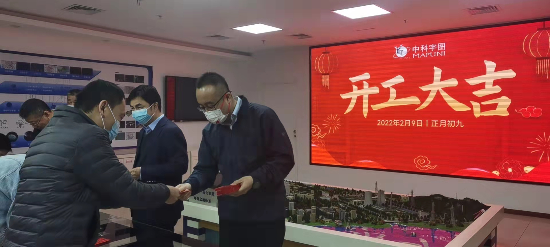欧美乱妇日本无乱码特黄大片