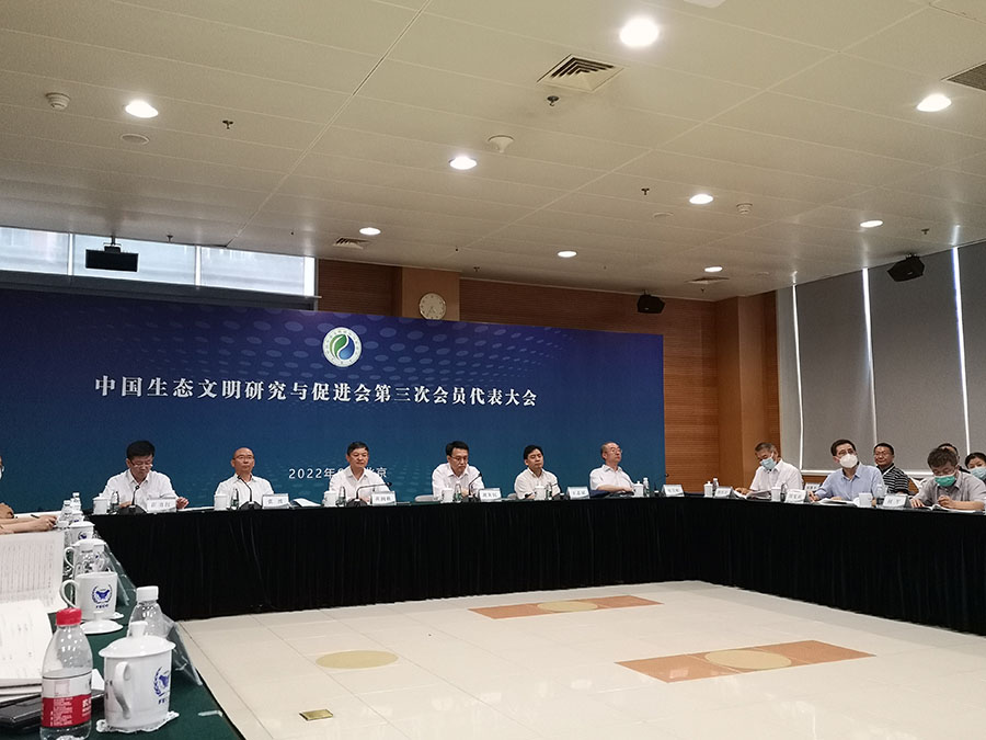 欧美乱妇日本无乱码特黄大片