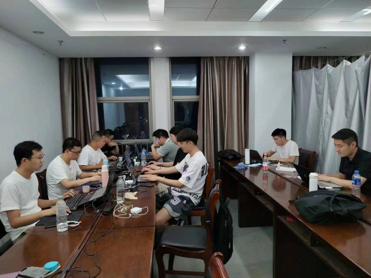 欧美乱妇日本无乱码特黄大片