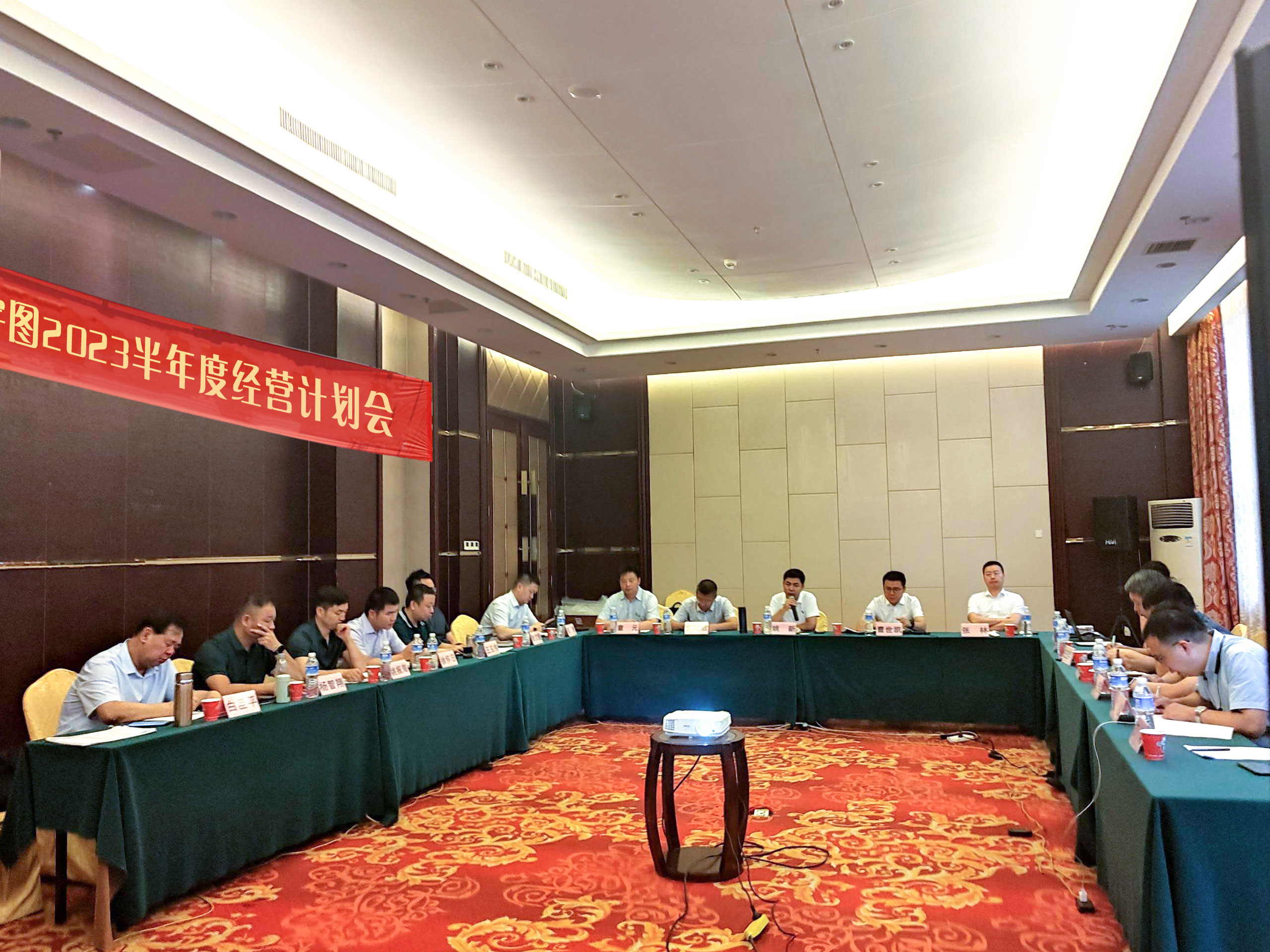 欧美乱妇日本无乱码特黄大片
