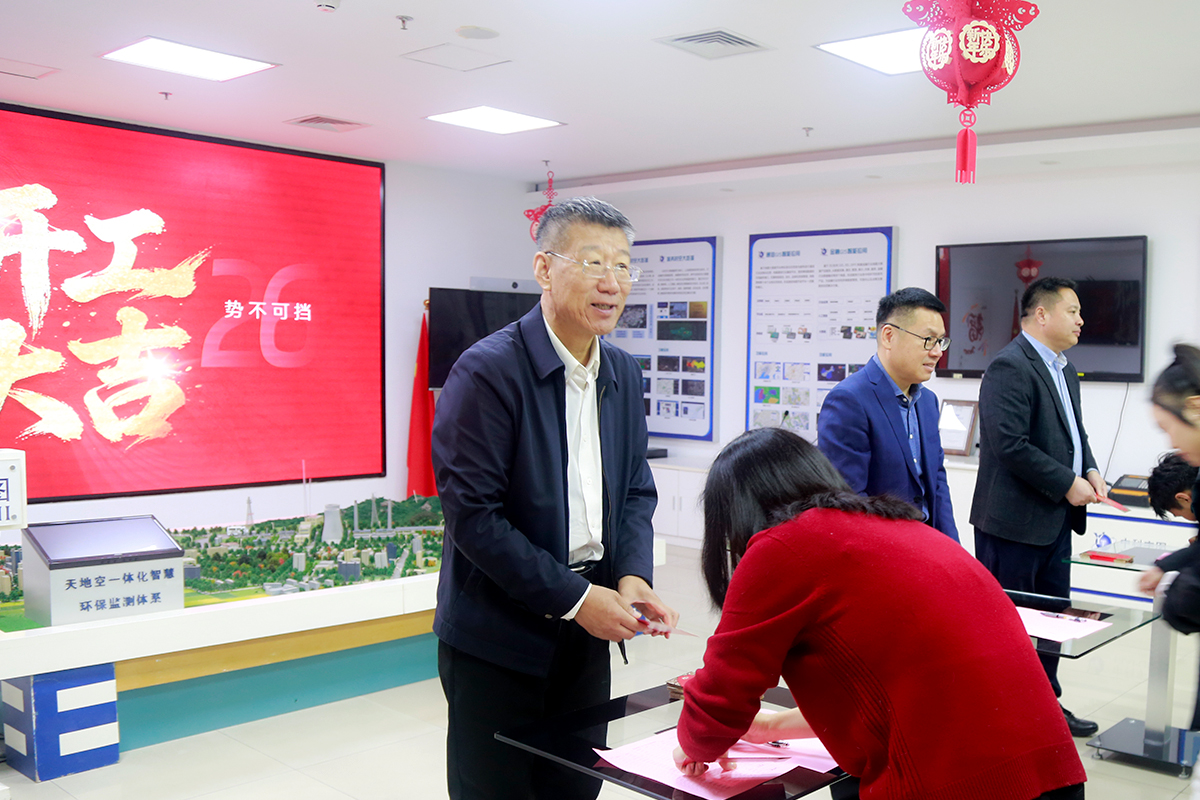 欧美乱妇日本无乱码特黄大片