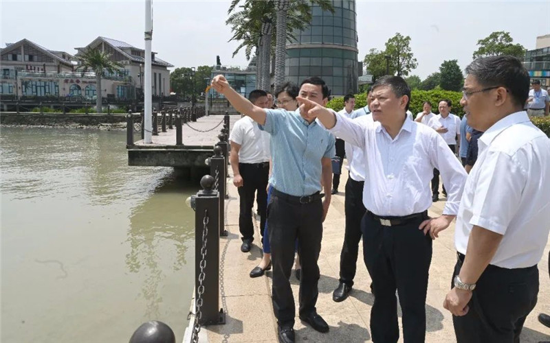 欧美乱妇日本无乱码特黄大片